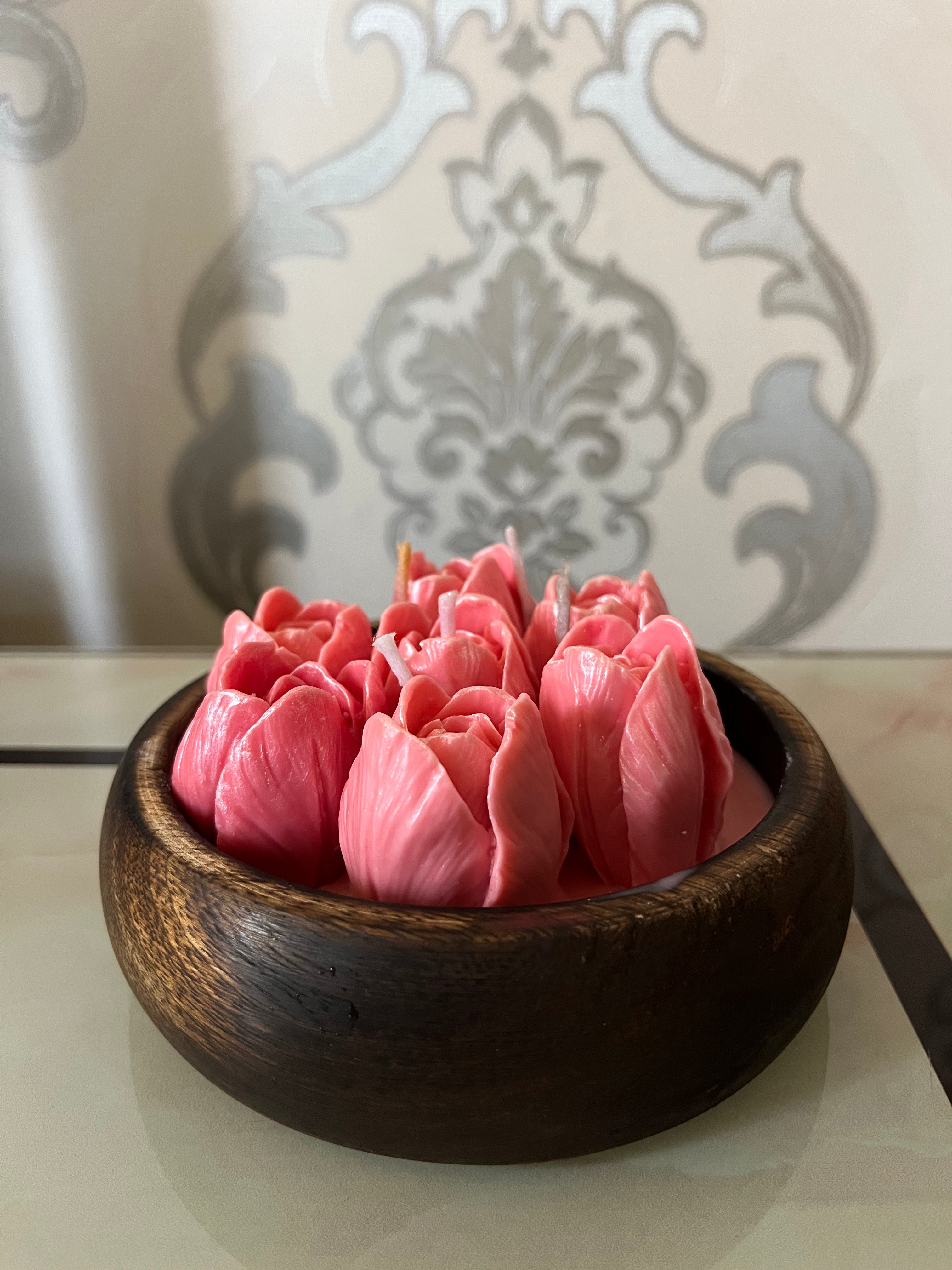 Eternal Lily Oud Candle